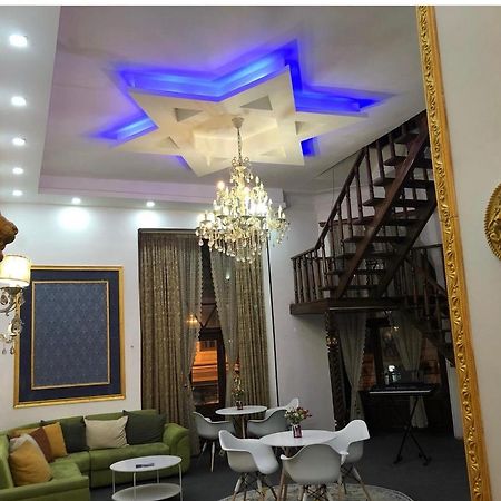 Mariam Hotel Тбілісі Екстер'єр фото